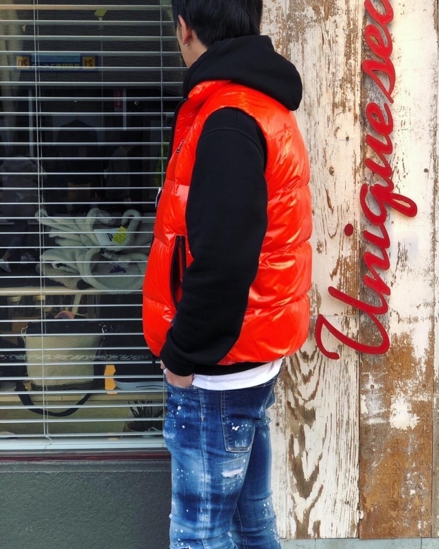 「DSQUARED2」DOWN VESTのご紹介です！_e0308287_16052015.jpg