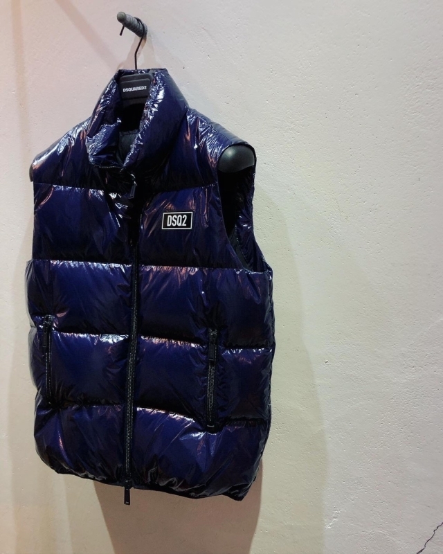 「DSQUARED2」DOWN VESTのご紹介です！_e0308287_16053746.jpg