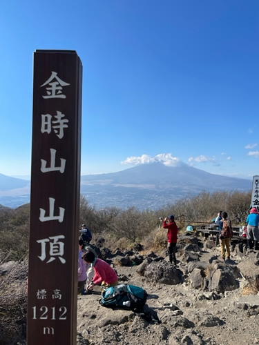 金時山_d0248537_06324664.jpg