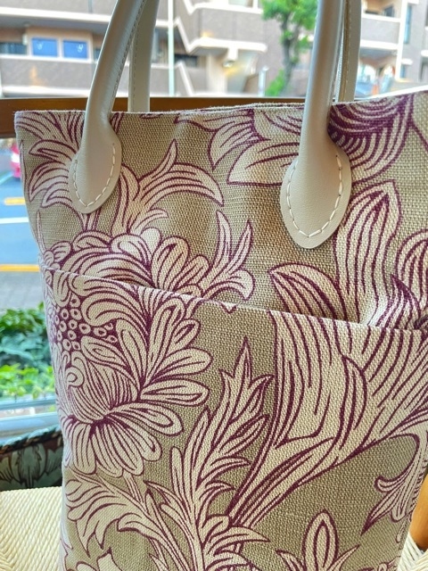 モリス『クリサンセマムトワル』のバッグが完成しました by interior styling of bright_c0157866_18585097.jpg