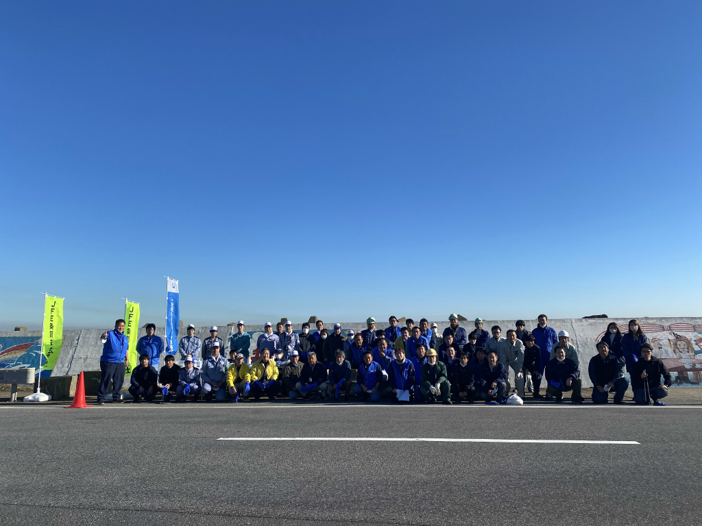 南海浜護岸壁（1000人画廊沿い）不法投棄ボランティア撤去作業_f0229750_17010119.jpg