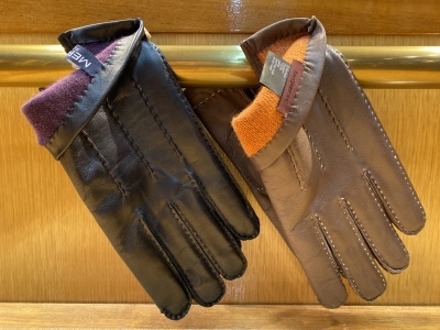 LEATHER GLOVES MADE IN ITALY_d0155468_17341374.jpeg