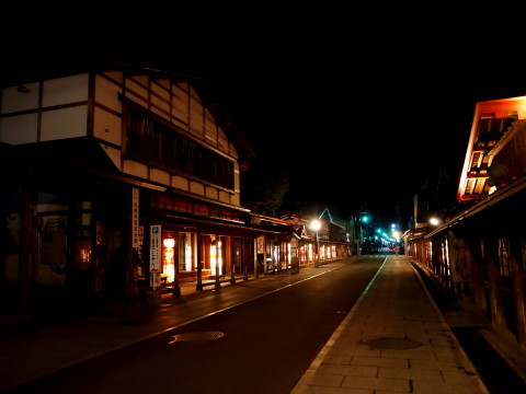 こみせのこけし 黒石こけし灯ろう特別展示:こみせ通り(黒石市)*2021.11.13_b0147224_22591189.jpg