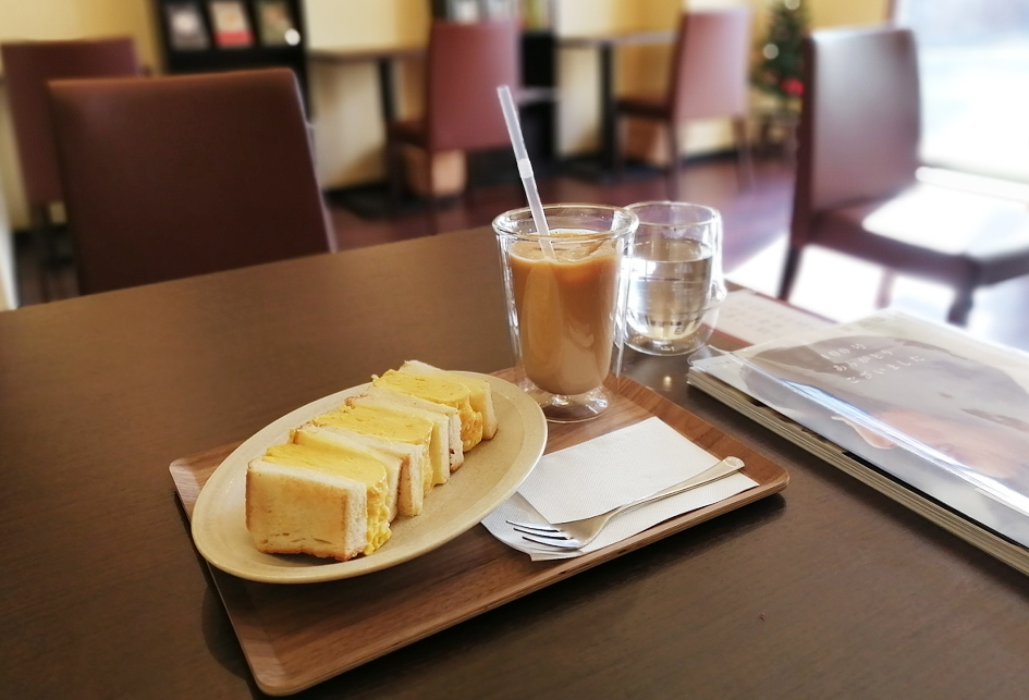 ご近所カフェ「喫茶フタゴ」_d0351435_10025725.jpg