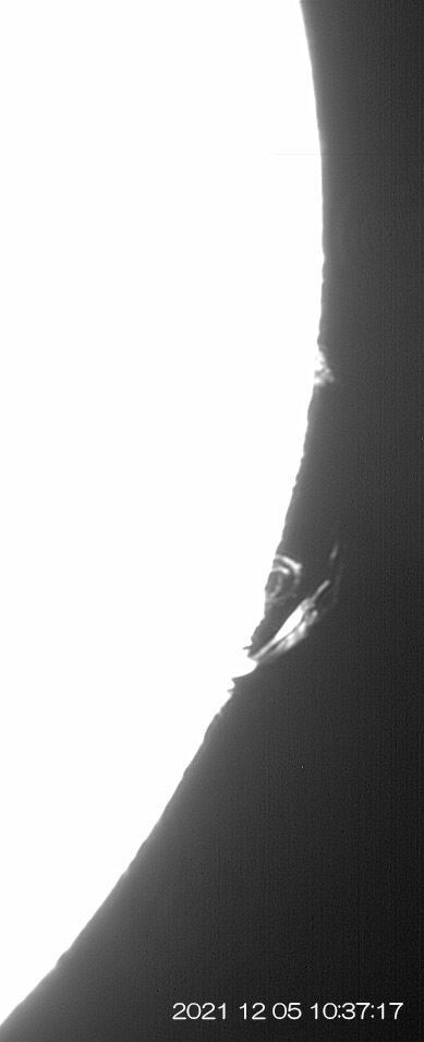 12月5日の太陽_e0174091_14073225.jpg