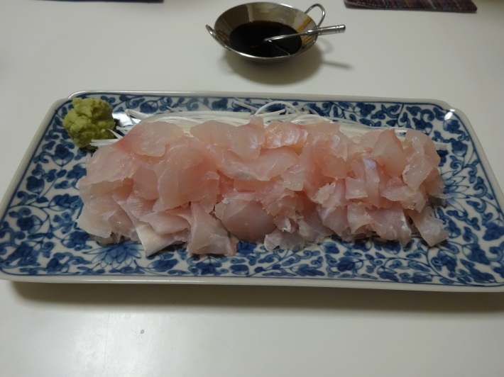 甘鯛料理の懸案は鱗付きの皮の食べ方 のび丸亭の 奥様ごはんですよ 日本ワインと日々の料理