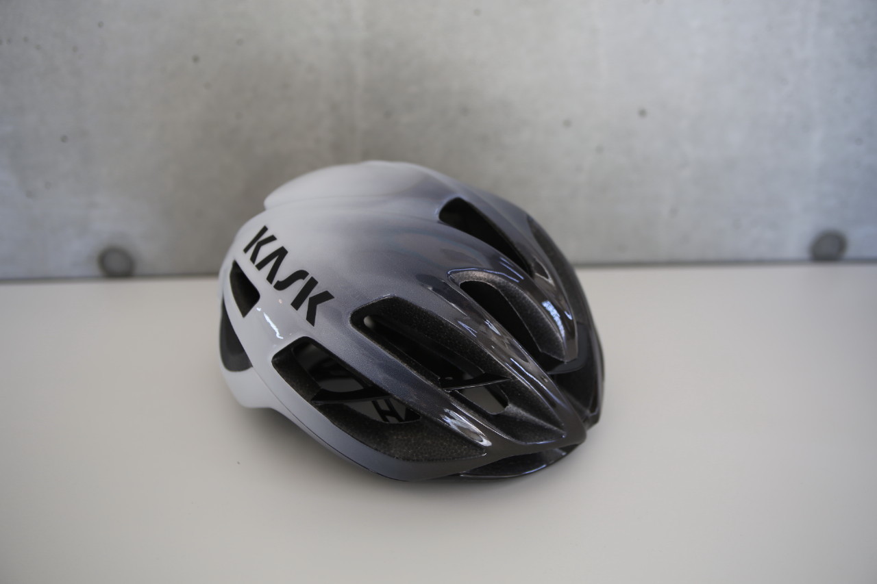 Paul Smith & Kask Protone helmet 2021 : 微力ではあるが無力