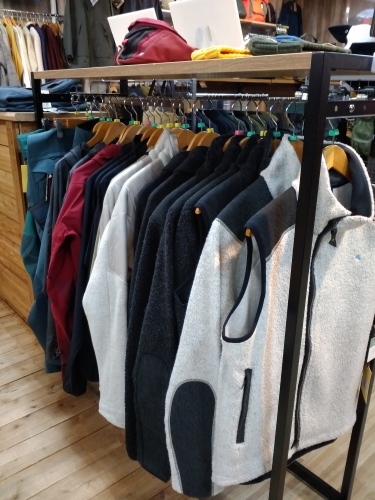 KLATTERMUSEN POP UP中・・・・_d0198793_12464239.jpg