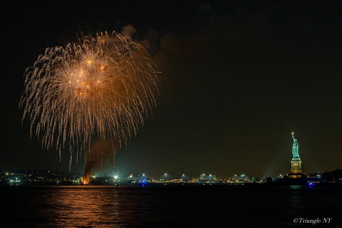Fireworks!! @Liberty Island_a0274805_12412501.jpg