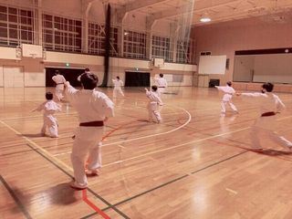 土曜日空手　八軒教室　麻生教室_c0118332_22520087.jpg