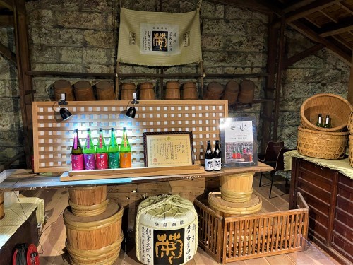 【日本酒】七水🎊祝編『IWC👑最高賞🏆トロフィー』純米大吟醸🌈無濾過生詰原酒 特別限定蔵出し 令和3BY🆕_e0173738_13083998.jpg