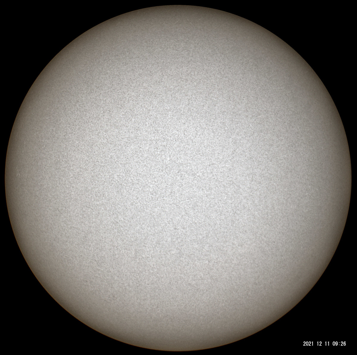 12月11日の太陽_e0174091_11244618.jpg