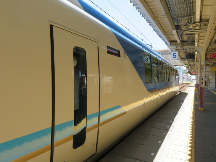 観光特急しまかぜ｜近畿日本鉄道