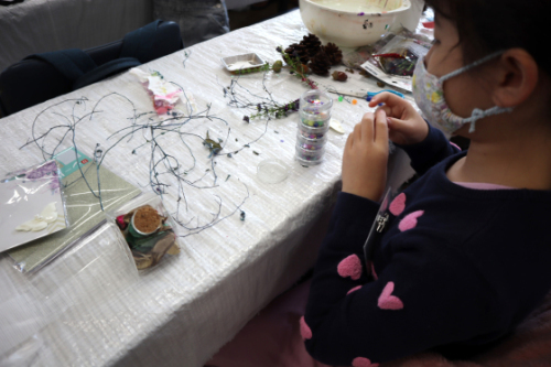 やと子ども美術教室 ~ クリスマス飾り ~_e0222340_14162221.jpg