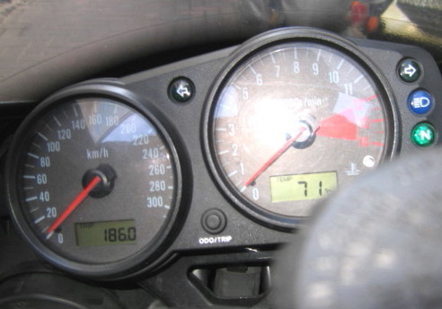 ♪♪　Kawasaki ZX-9R Ninja_a0068035_15412107.jpg