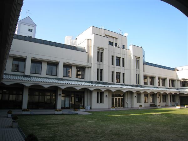 【中古】 近代市制と都市名望家 大阪市を事例とする考察/大阪大学出版会/山中永之佑 中古】 近代市制と都市名望家 大阪市を事例とする考察/大阪大学