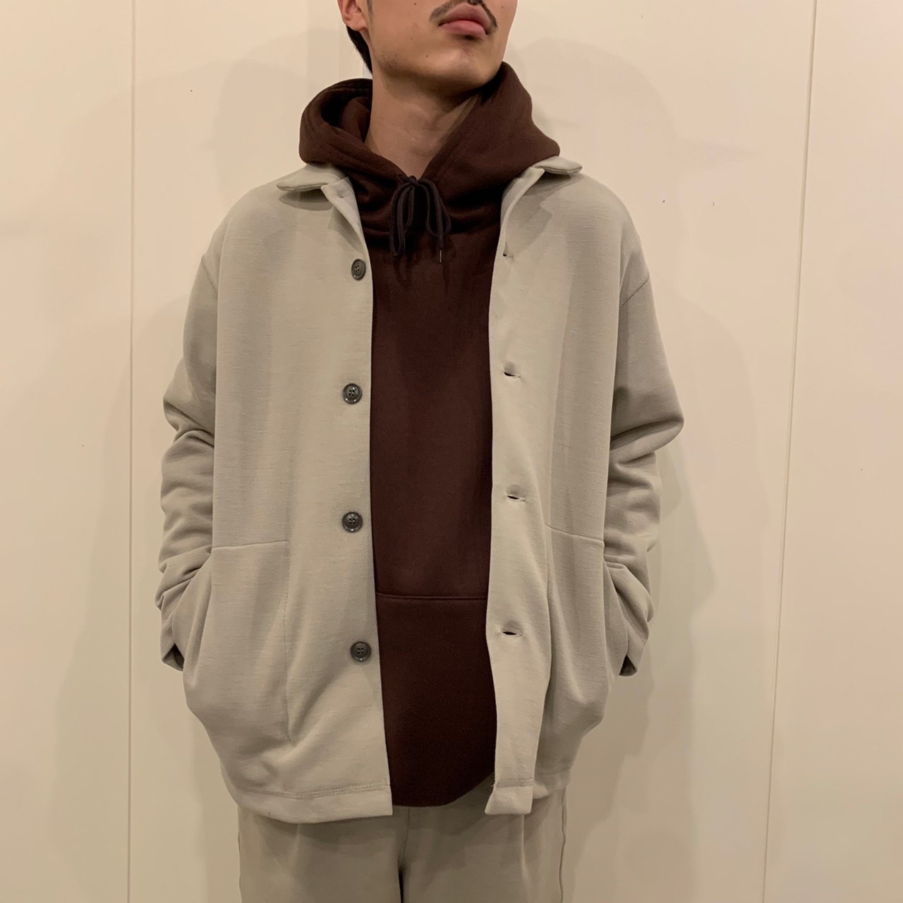 ニキ　LAMOND. セットアップ ジャケット パンツ 3 カーキ ラモンド LAMOND. セットアップ ジャケット パンツ 3 カーキの