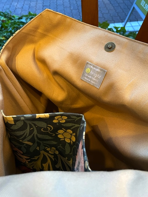 モリス『コンプトン』のバッグが完成しました　by interior styling of bright_c0157866_19142062.jpg