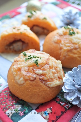 ミートボールのトマトチーズパン マキパン Homebake パンとお菓子と時々ワイン