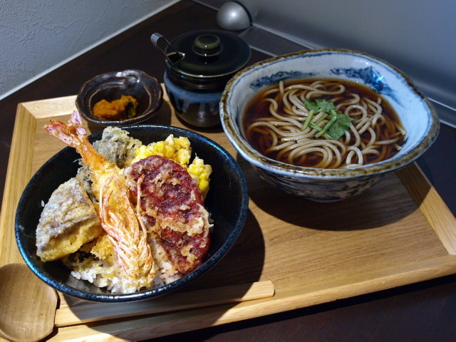 香る十割そば 蕎麦花 拓勇店 その2(蕎麦花天丼とそば)_d0153062_07384238.jpg