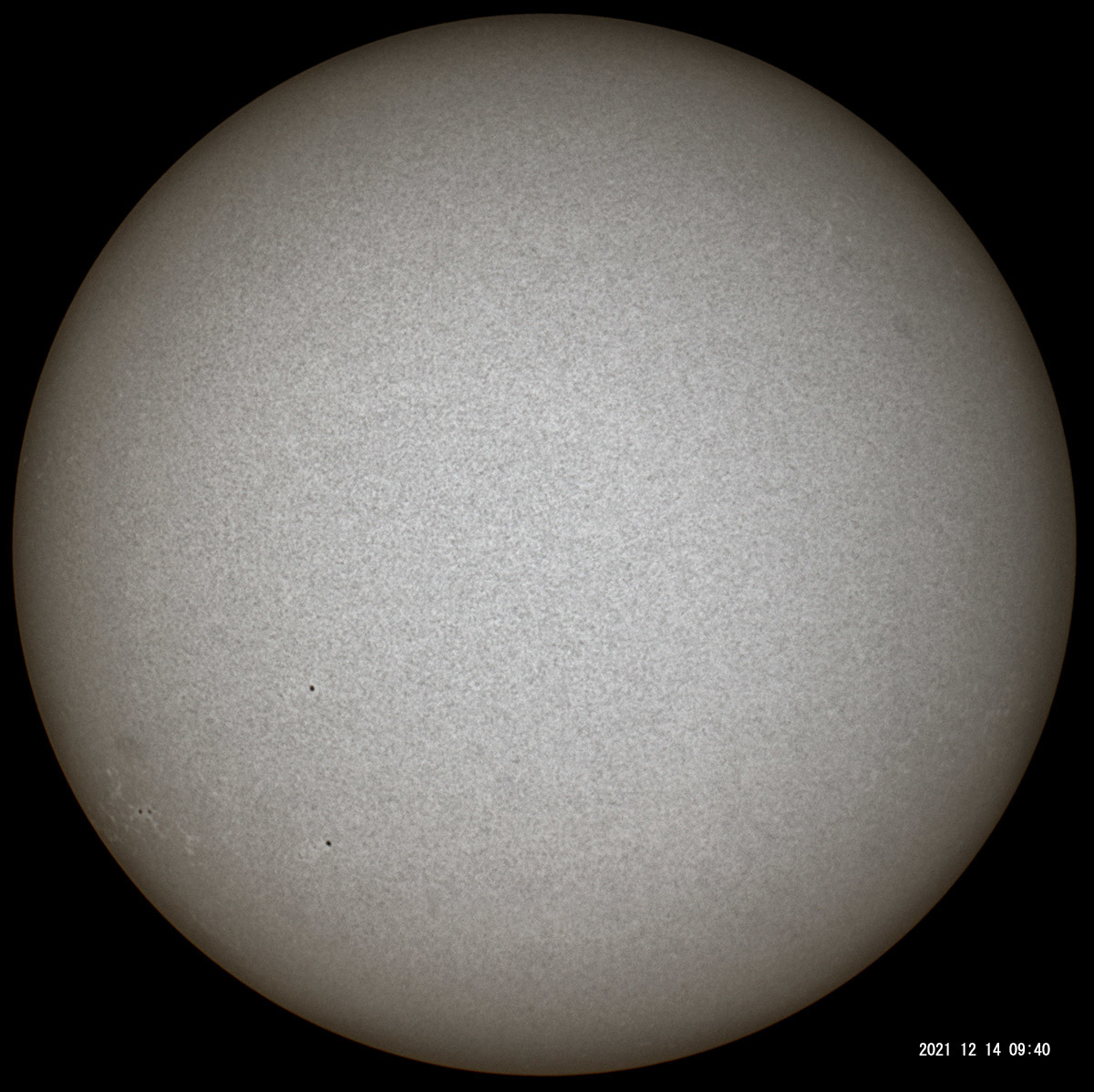 12月14日の太陽_e0174091_18045418.jpg