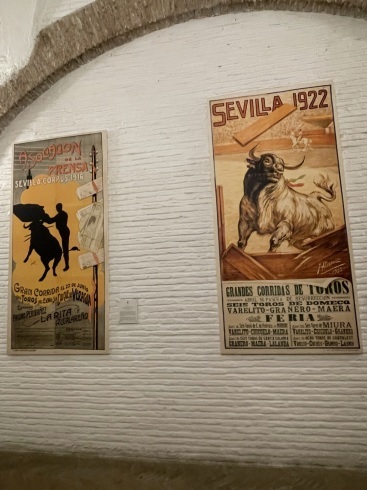 2年ぶりの夫婦旅行：Sevilla 4 闘牛場とバル_f0012916_21270592.jpeg