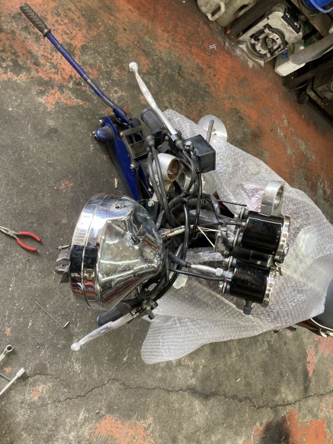 ST250 カスタム M様号 リア周り開始!_a0164918_17261507.jpg