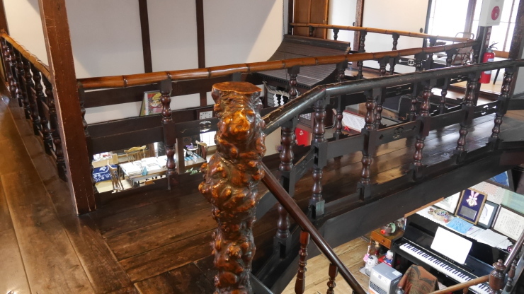 港町に残る花街の遺構-八戸・新むつ旅館_a0385880_09482957.jpg