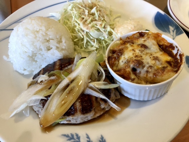 【デニーズでワンプレートランチとちょこっとパフェ】_b0009849_12002180.jpeg
