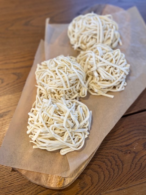 モンゴル料理の日。チャンスンマハとゴリルタイシュル。_e0269389_18102441.jpg