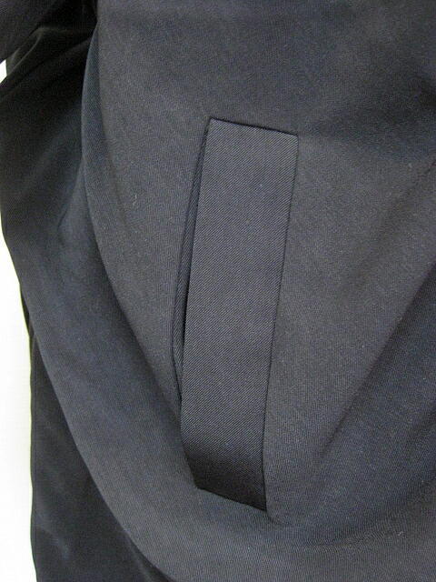 OSMOSIS（オズモーシス） エコダウン サイドZIPギャザー