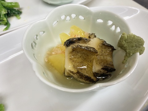 煮黒鮑 黄蕪と海老素朧 菜の花の辛子酢味噌 イル レオーネ 千林大宮駅近くのシェフソムリエのブログ