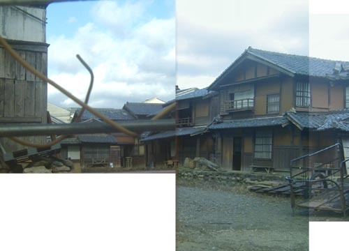●神社の造形―撮影所内の撤去鳥居_d0053294_23475668.jpg