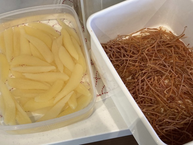 今年も元気でよかったね。ばあばtoばあばeats_d0348118_16232372.jpeg