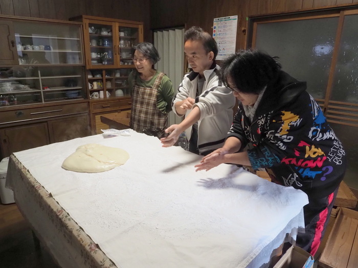 餅つき_c0116915_00043201.jpg