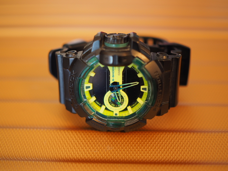 【G-SHOCKコレクション①】真っ赤なGA-100B、トリコロールのGMA-S2100_b0008655_15562585.jpg