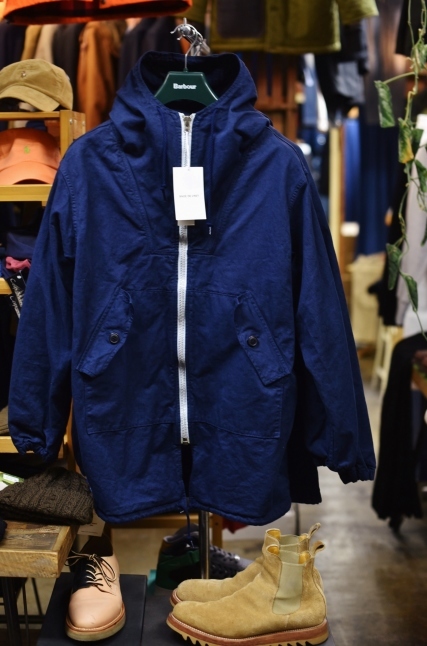 年末年始の営業告知 と 店長スタイル_d0152280_20434645.jpg