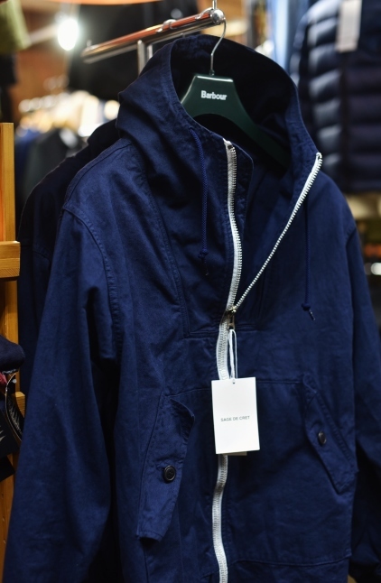 年末年始の営業告知 と 店長スタイル_d0152280_20435962.jpg