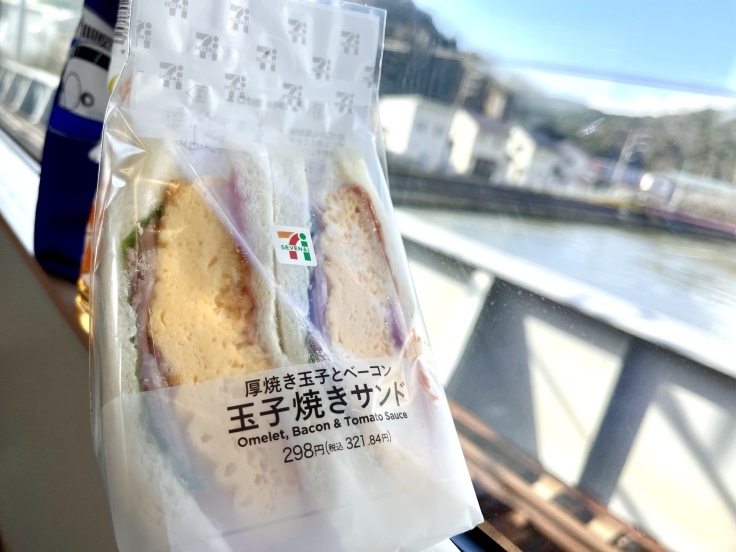 余部鉄橋♪ランチはセブンの厚焼き玉子サンド【青春18きっぷの旅】_c0212604_14551158.jpeg