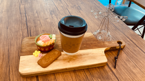 Re tea(レティー)_e0292546_02364465.jpg