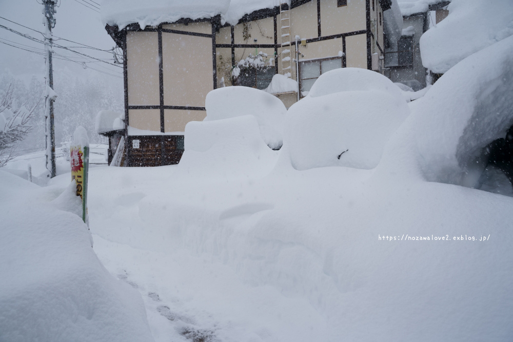 大晦日、大雪の野沢温泉_b0404739_15352500.jpg