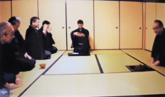お稽古風景 64 各服点 炉の場合 朝日茶道教室