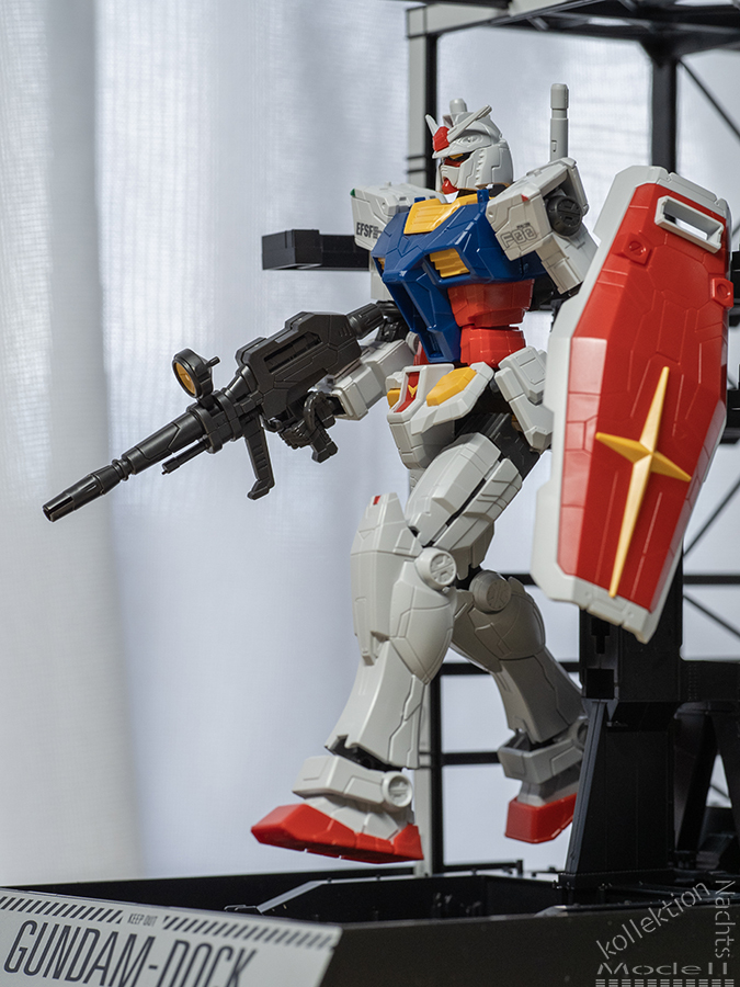 1/144 RX-78F00 ガンダム＆ガンダムドック : Nacht Modell Kollektion