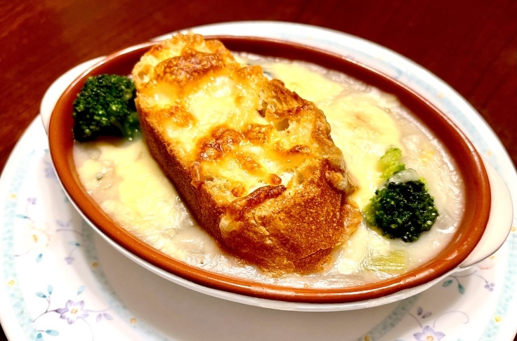 ひとり晩ごはん*残り物グラタン*_c0212604_19350125.jpeg