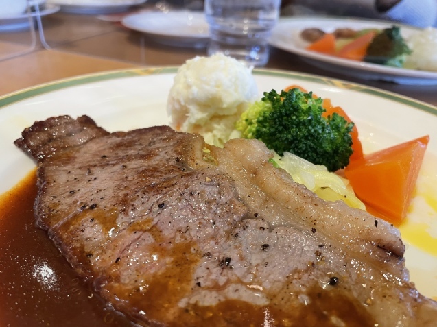 近い遠出、行先決めずの。_a0394574_14303018.jpeg