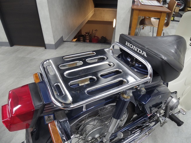 スーパーカブ90カスタム出来ました。 : バイクの横輪