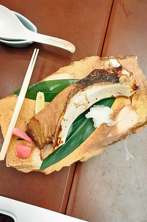 【(山梨グルメ)甲府市「はる将」で「会長誕生日祝い新年会」!!】_a0005436_15272442.jpg