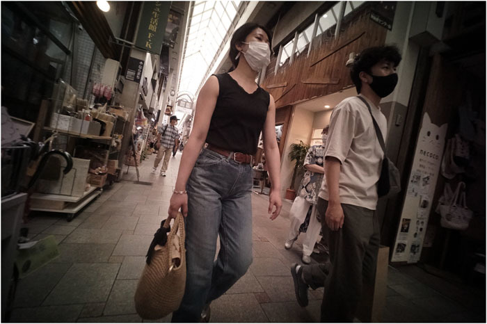 949 日本の命運(2021年7月22日スーパーアンギュロン21mmF3.4はますます奈良町で躍動し)あなた任せ_c0168172_22433430.jpg