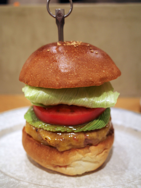 No 18 東池袋 Avo Burgers ー アボバーガーズ ー