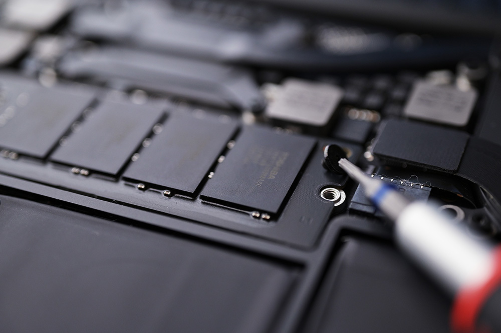 MacBook Air 2012 SSD交換_b0175635_20223390.jpg